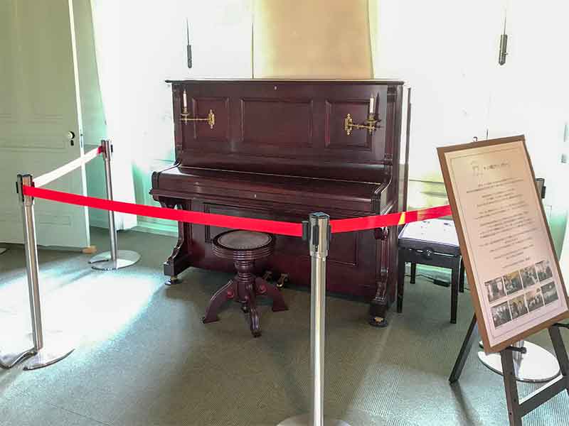 興雲閣（こううんかく）のチェコ製ピアノ・ノヴィー