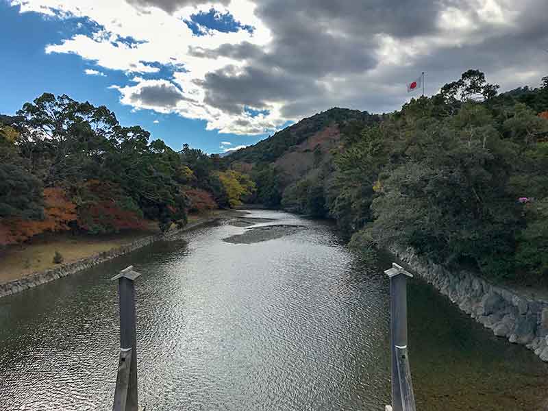 伊勢神宮内宮・皇大神宮・五十鈴川