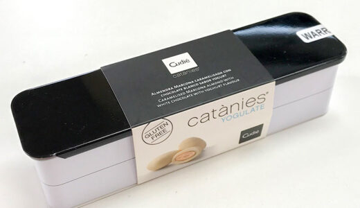 スペイン土産に“catànies（カタニエ）”のアーモンドチョコレートをいただく