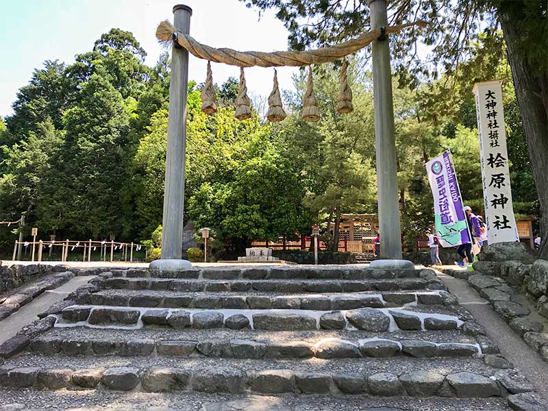 奈良大神神社摂社・桧原神社