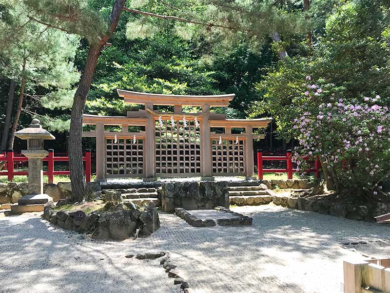 奈良大神神社摂社・桧原神社