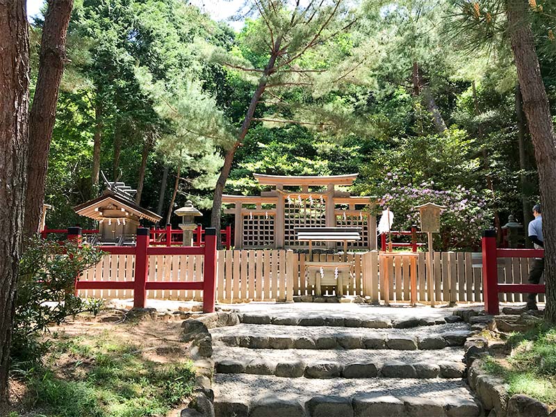 奈良大神神社摂社・桧原神社