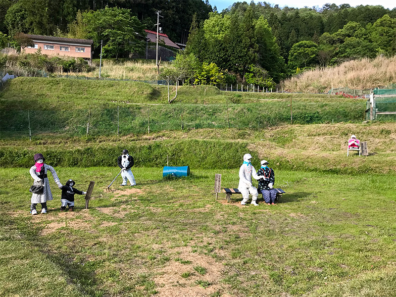 奈良県宇陀市室生砥取（ととり）の里のかかし