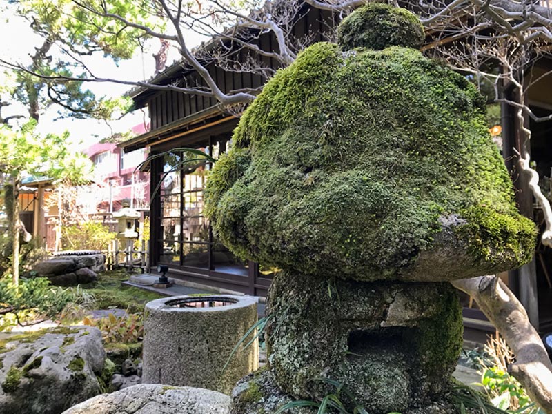 西田家庭園「玉泉園」