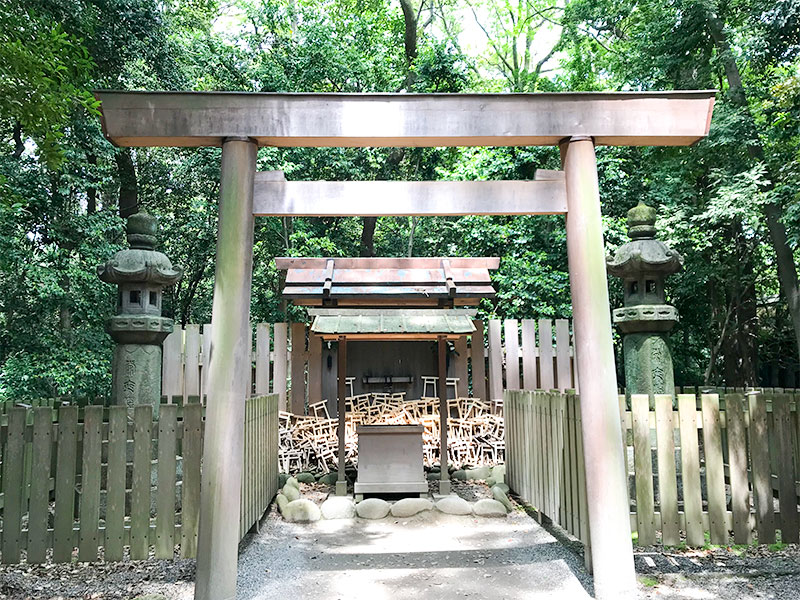 熱田神宮・楠之御前社