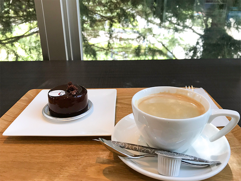 pâtisserie ofuku hirosaka（パティスリーオフク金沢広坂）