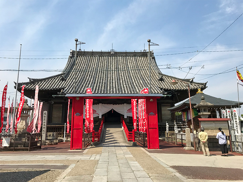 縁結びと厄払いの笠寺観音（名古屋）