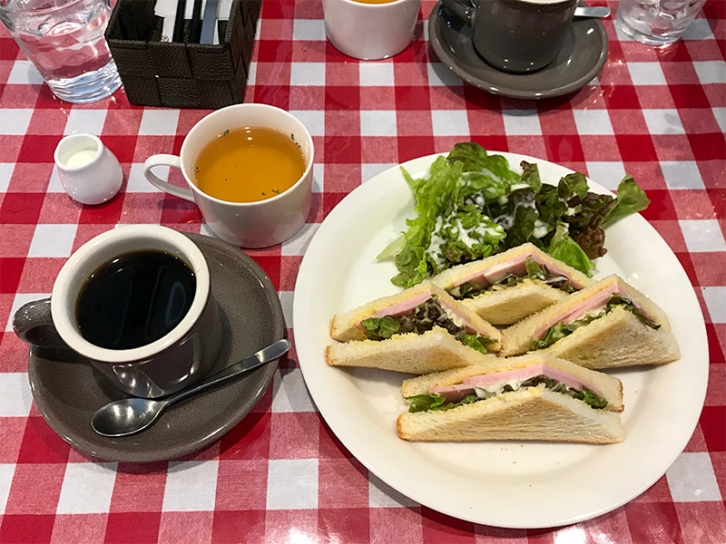 名古屋モーニング「カフェ セブンス ヘブン （Cafe Seventh Heaven）」