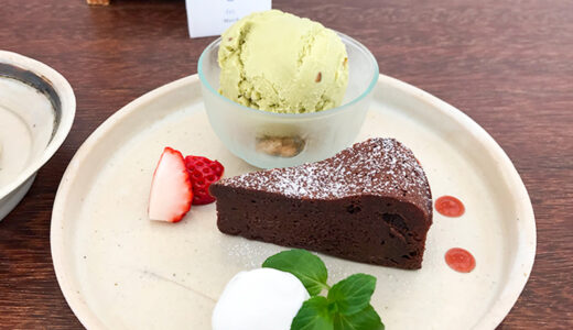 石川県小松市にあるカフェ・セルクル（Cafe CERCLE）