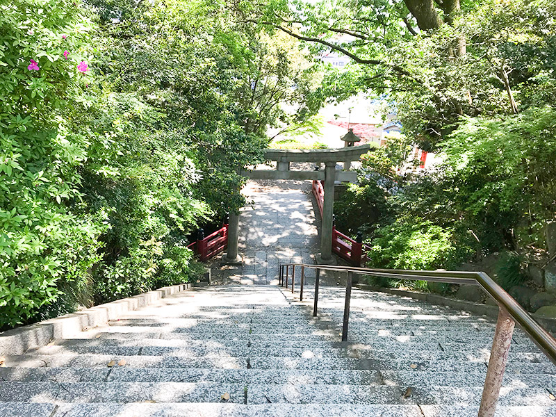 城山八幡宮