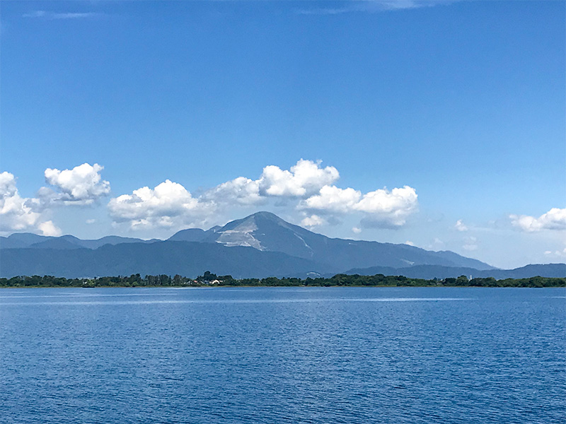 竹生島