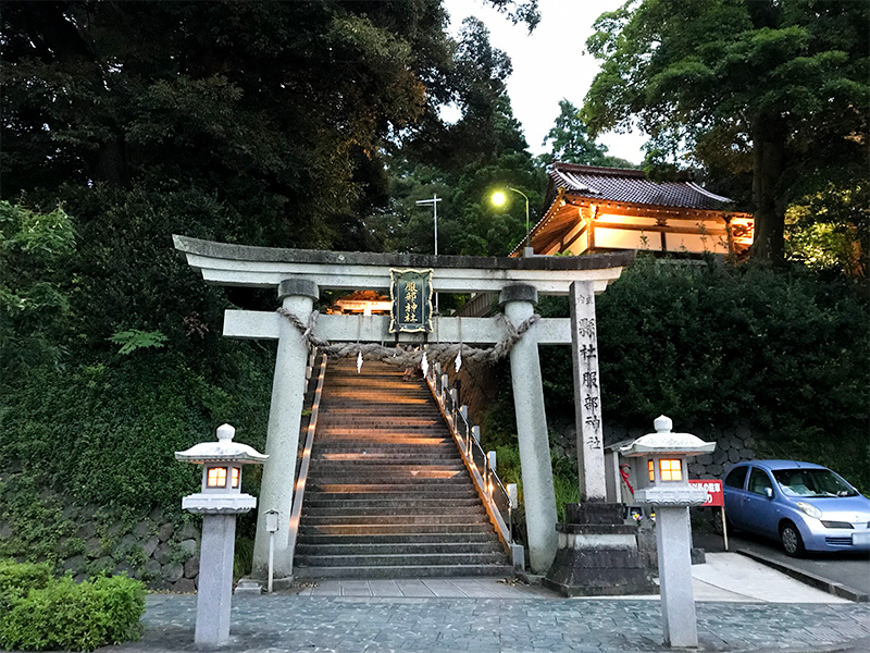 山代温泉ライトアップ服部神社