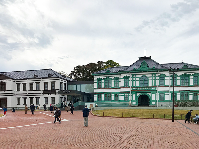 金沢国立工芸館