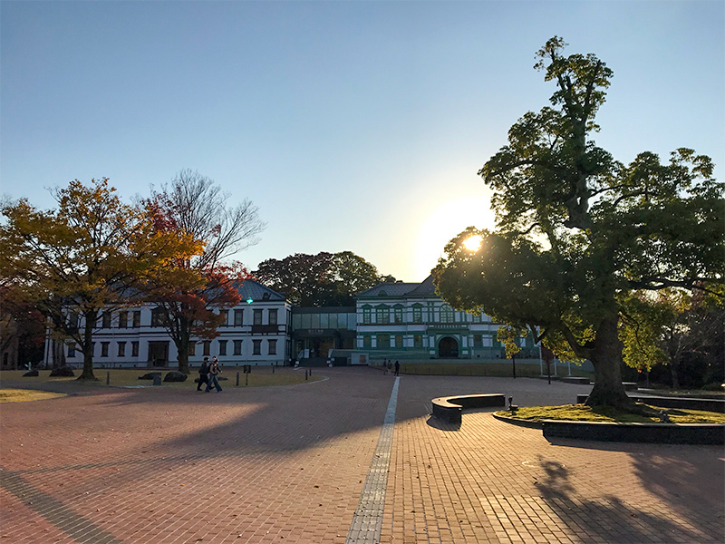 国立工芸館