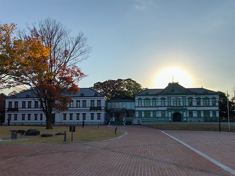 国立工芸館