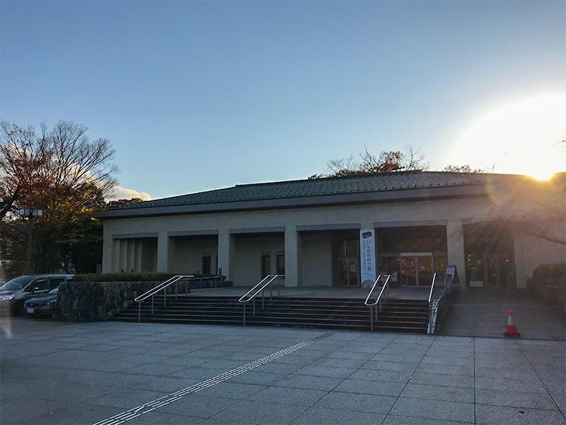 石川県立美術館