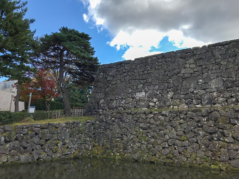 金沢城公園・大手門