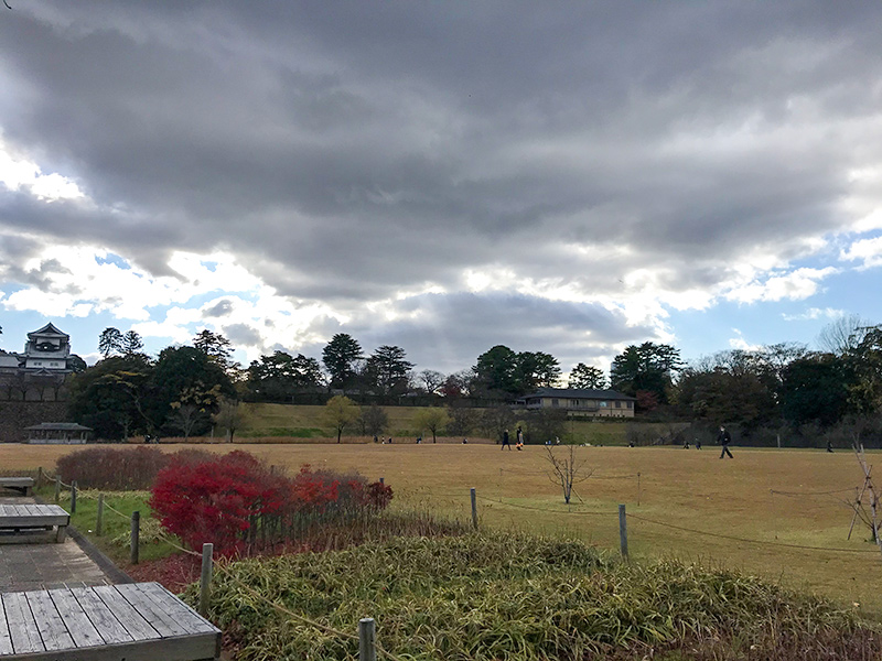 金沢城公園・新丸広場