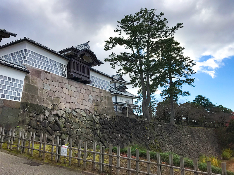 金沢城公園・河北門