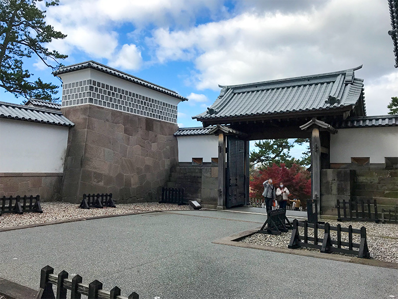 金沢城公園・河北門