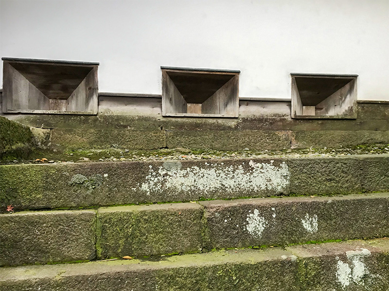 金沢城公園・石川門（重要文化財）