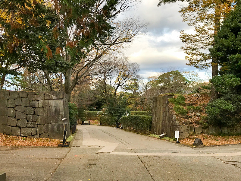 金沢城土橋門亀甲石