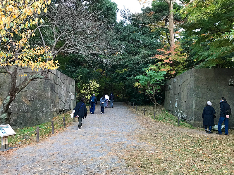 金沢城石垣めぐり鉄門