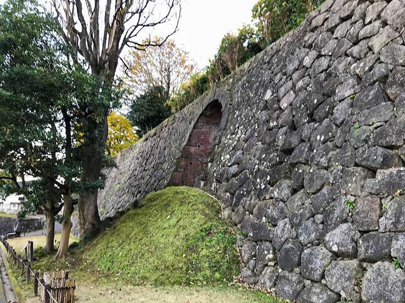 金沢城旧陸軍レンガ造りのトンネル