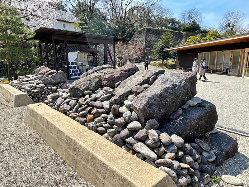 金沢城・鶴の丸土塀構造模型