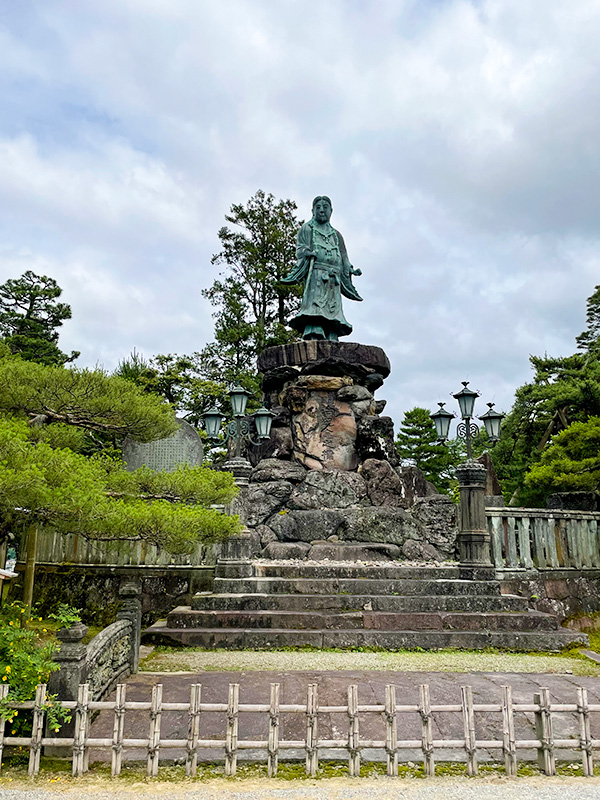 兼六園（明治紀念之標・日本武尊像）