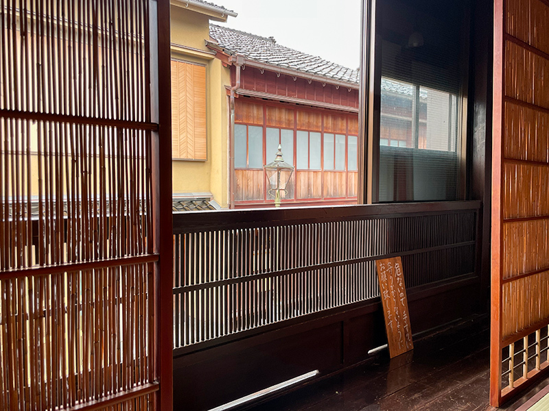 ひがし茶屋街茶房久連波(くれは)