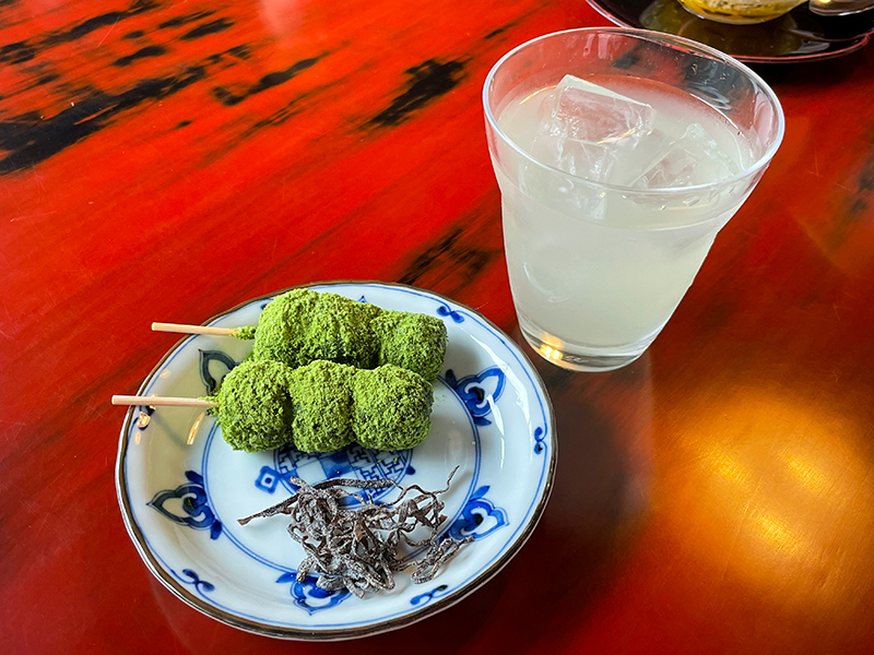 ひがし茶屋街茶房久連波(くれは)