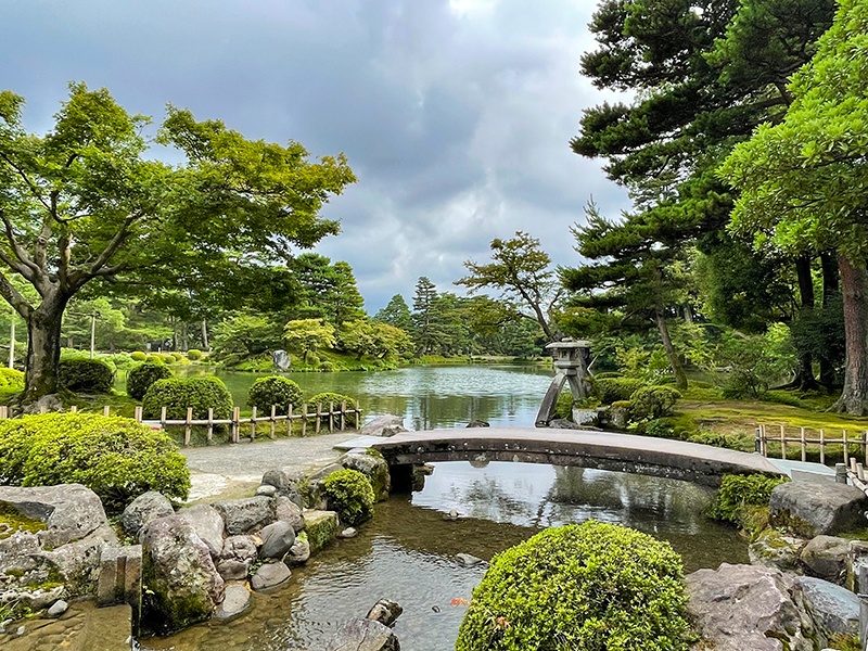 兼六園・金沢、ことじ灯籠