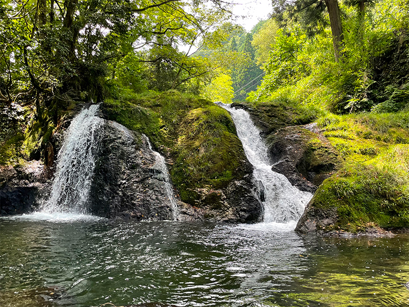 石川県小松・鱒留の滝