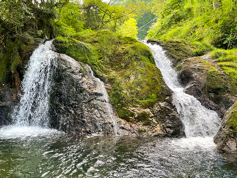 石川県小松・鱒留の滝