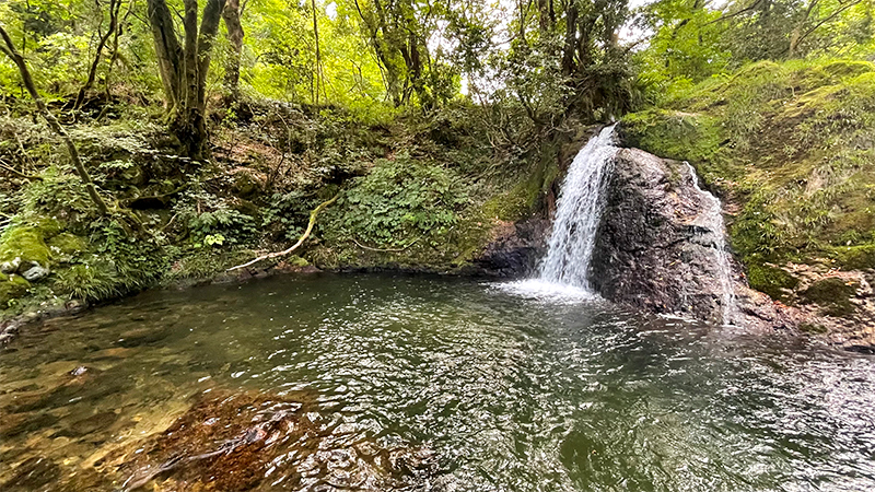 石川県小松・鱒留の滝