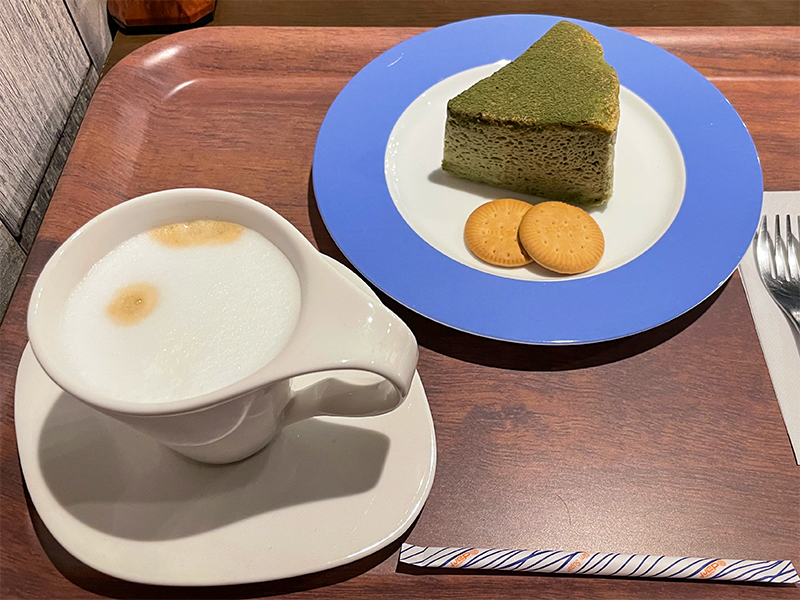 金沢チーズケーキ専門店「ガリバーカフェ」