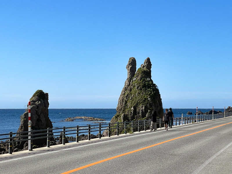 能登トトロ岩