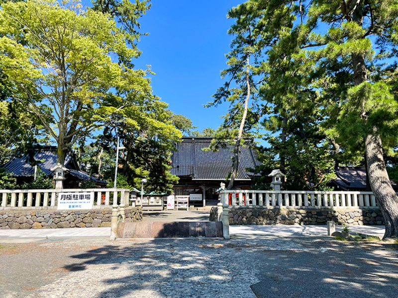 能登輪島・重蔵神社