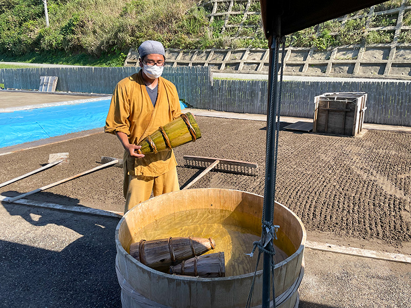 奥能登揚浜式塩田「塩の駅 輪島塩」