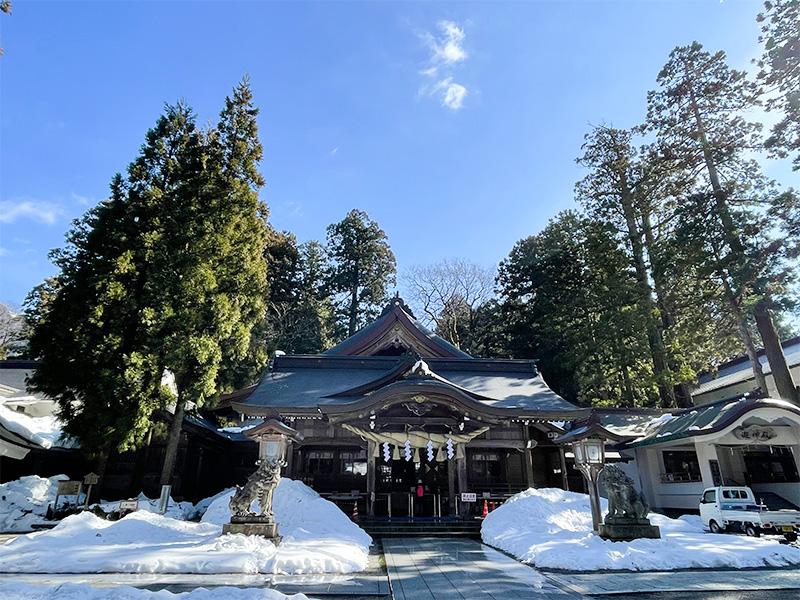 しらやまさん（白山比咩神社）車お祓い