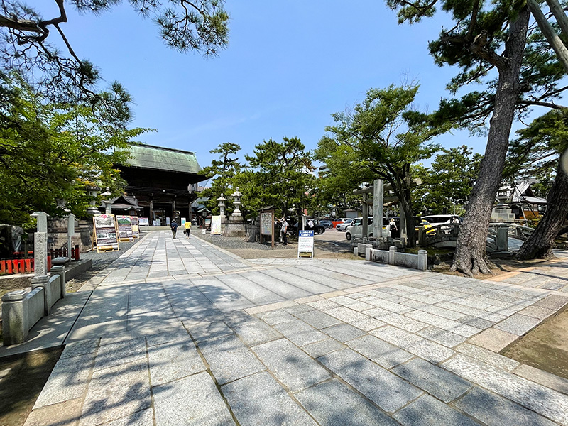 新潟総鎮守 白山神社（はくさんじんじゃ）