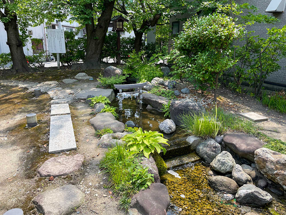 新潟・湊稲荷神社